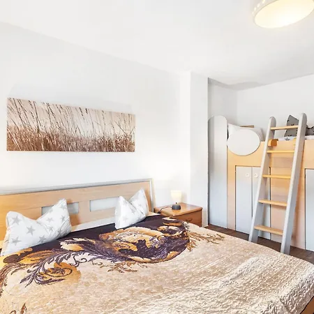 Grosses Engelsdorf بيت للعطل