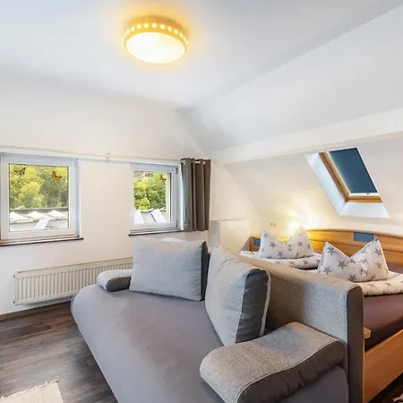 بيت للعطل Grosses Engelsdorf