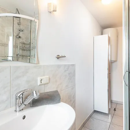 Grosses Engelsdorf بيت للعطل Zweifelscheid