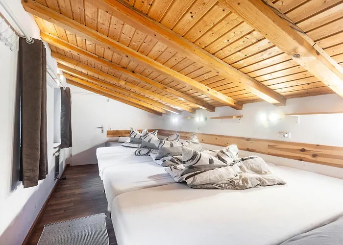 Grosses Engelsdorf בית נופש *