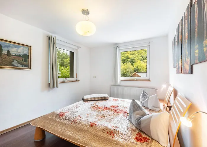 Grosses Engelsdorf בית נופש Zweifelscheid